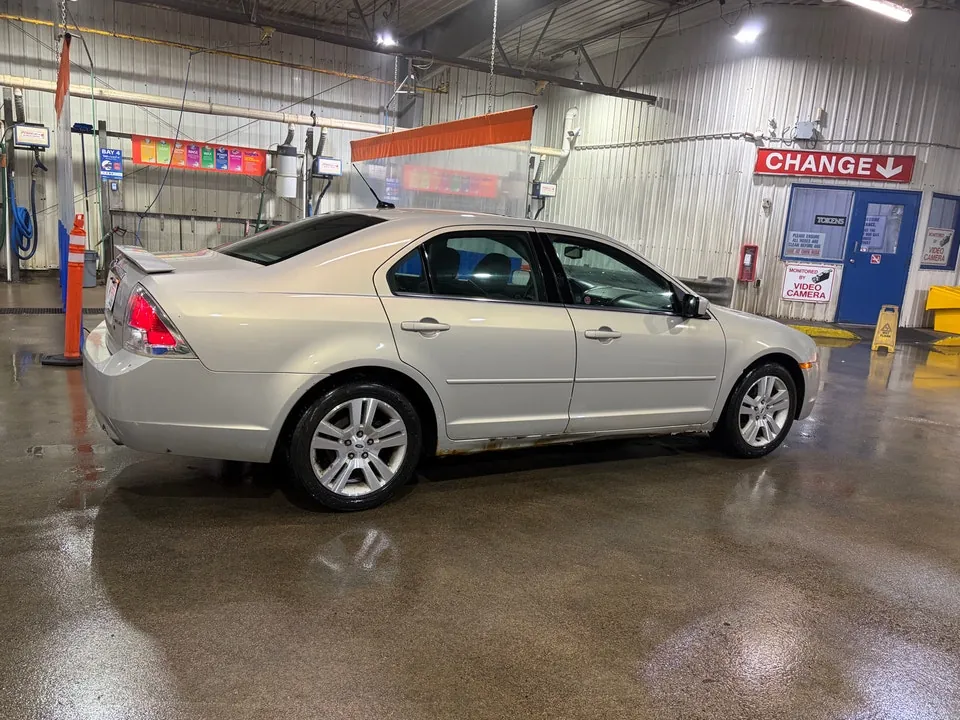 Ford Fusion 2009 photo 3