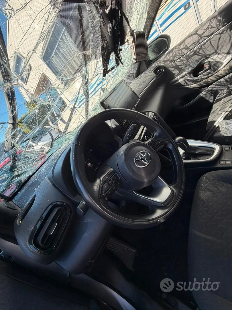 Toyota Yaris Cross 2022 photo 4