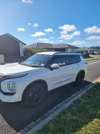 Mitsubishi Outlander 2023 photo 3