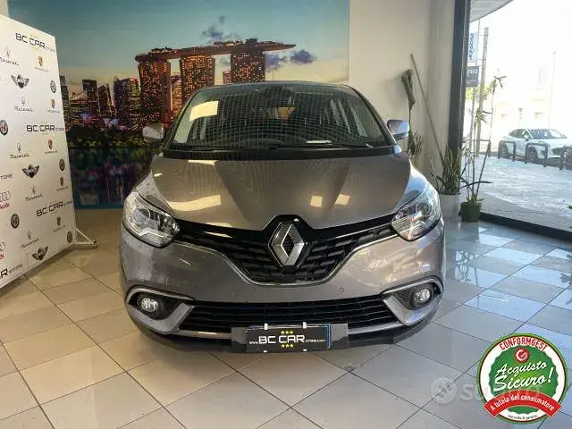 Renault Scenic 2017 photo 2