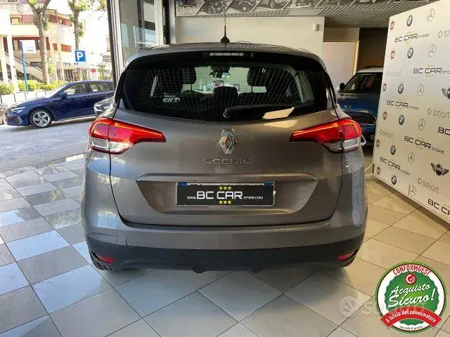 Renault Scenic 2017 photo 5