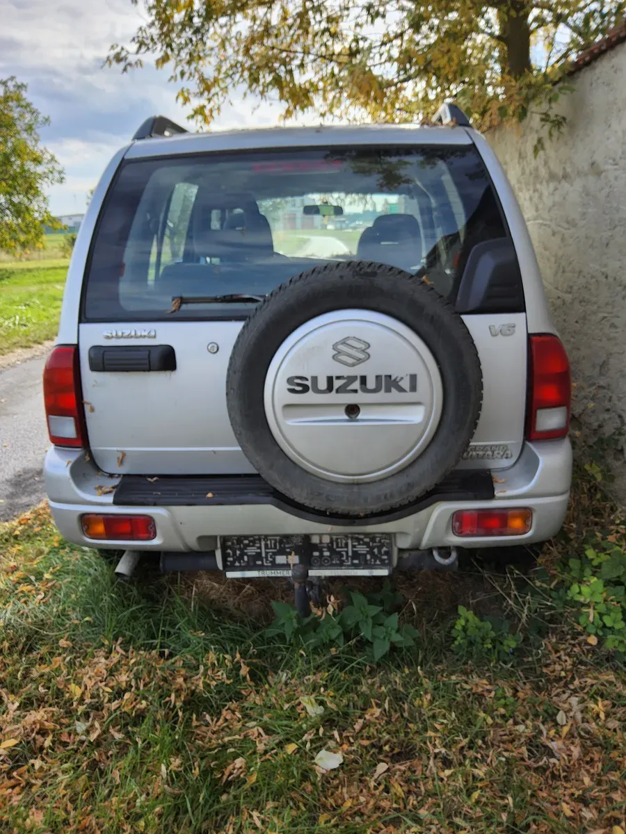 Suzuki Vitara 2000 photo 2