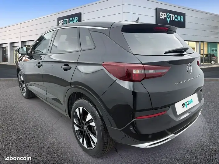 Opel Grandland 2023 photo 3