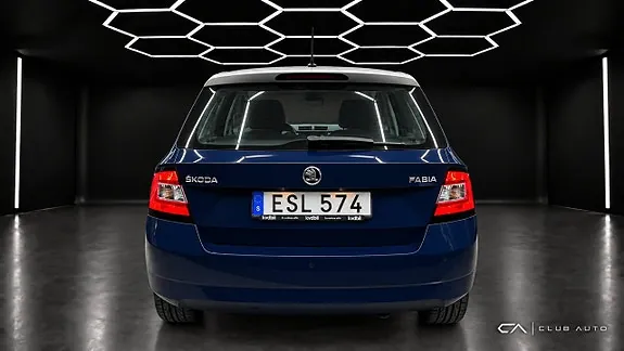 Skoda Fabia 2015 photo 5