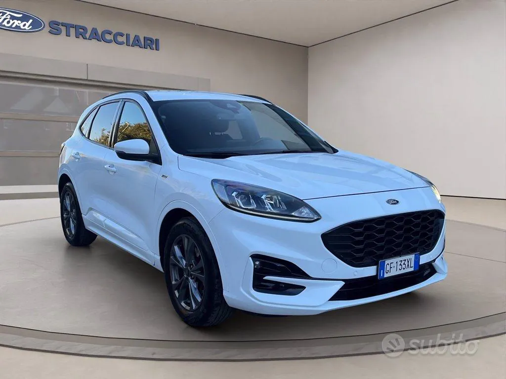 Ford Kuga 2022 photo 3