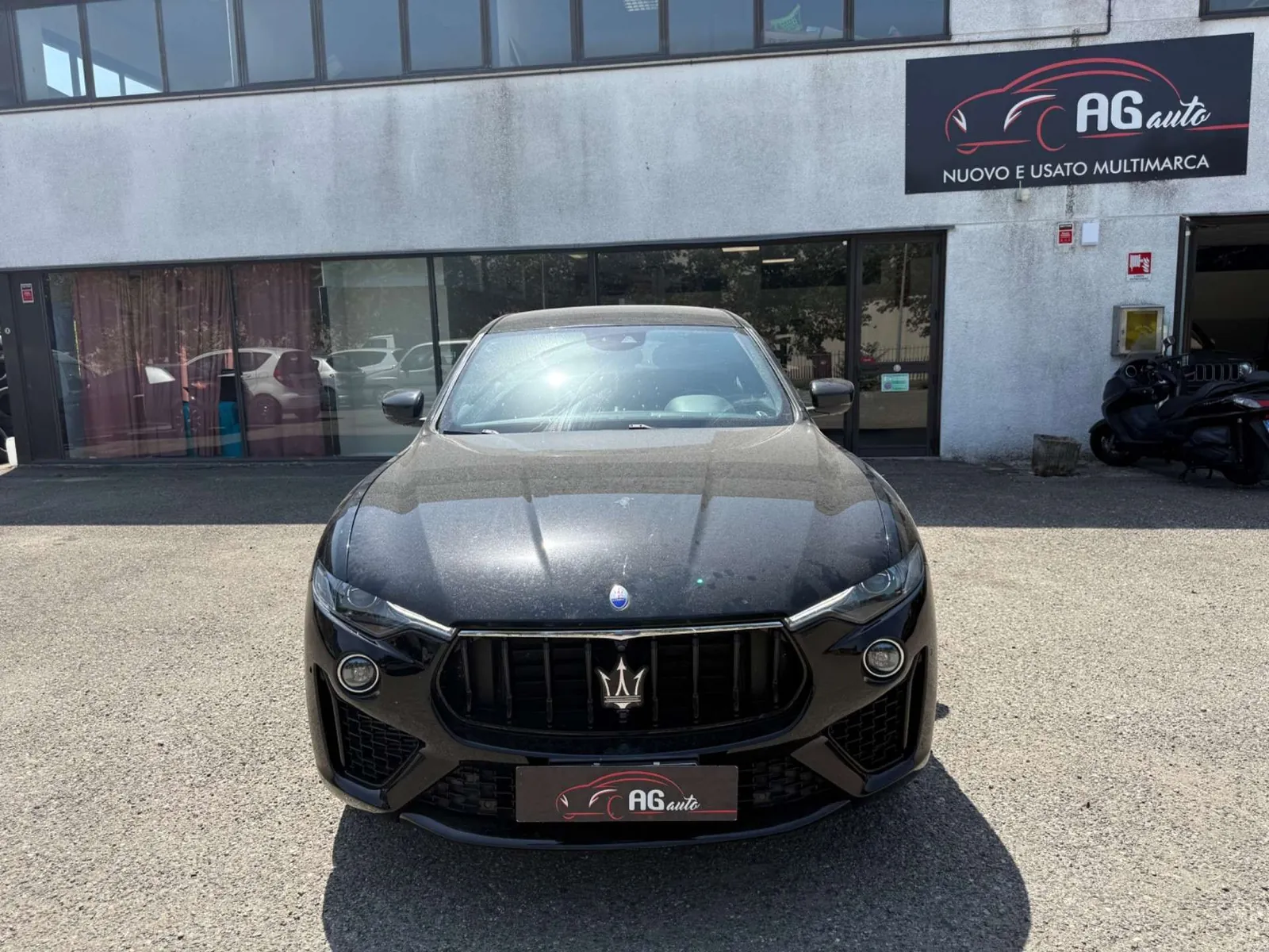 Maserati Levante 2016 photo 2