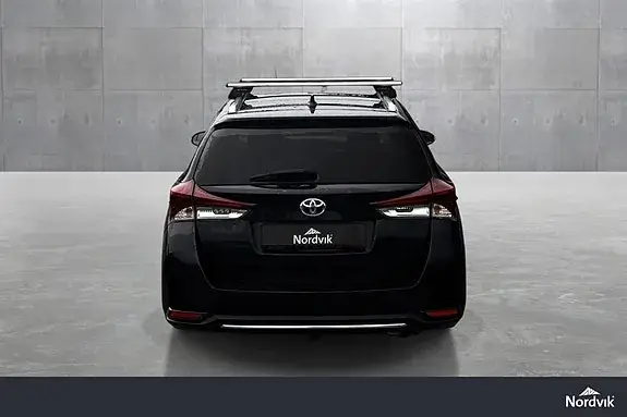 Toyota Auris 2016 photo 4