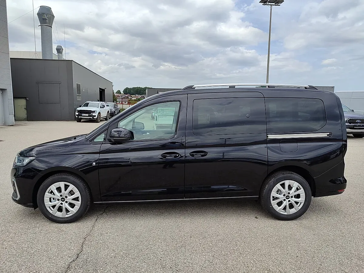 Ford Tourneo photo 2