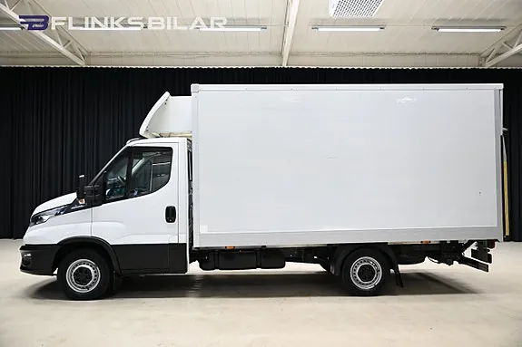 Iveco Daily 2023 photo 2