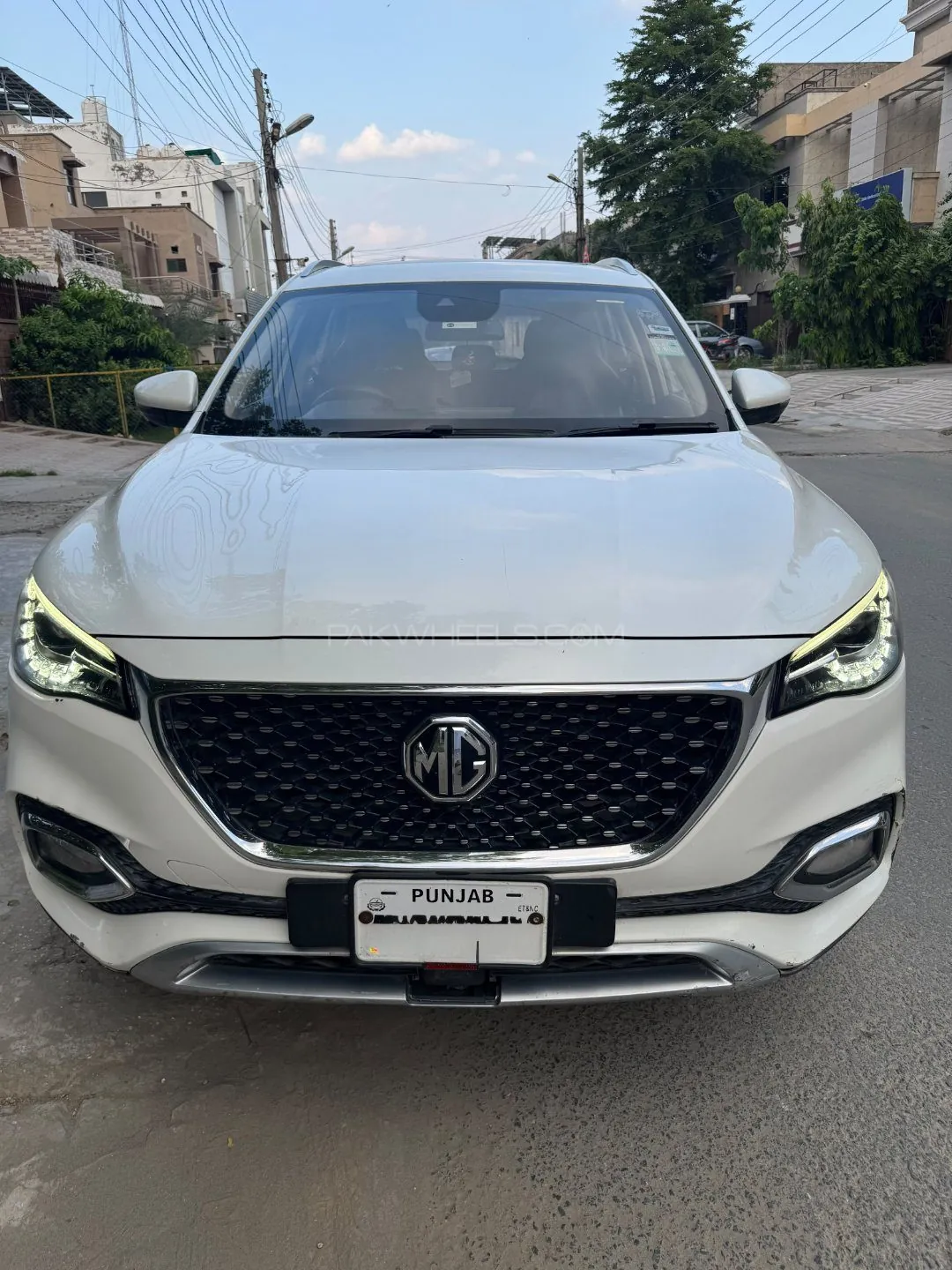 MG Hs