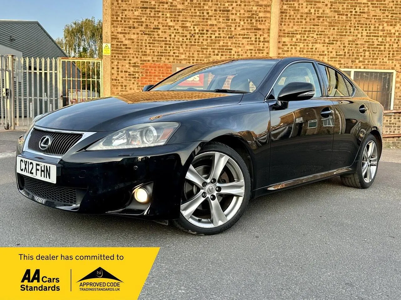 Lexus Is 2012 photo 2