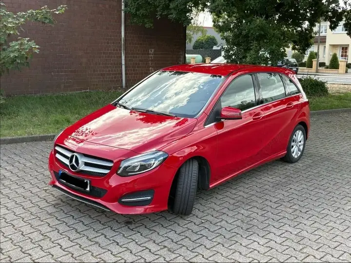 Mercedes-Benz B 180 Urban