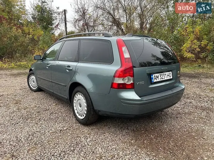 Volvo V50 2005 photo 4