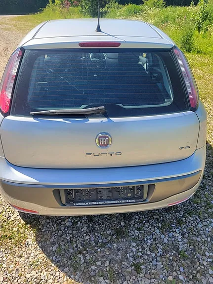 Fiat Punto Evo 2010 photo 2