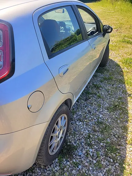 Fiat Punto Evo 2010 photo 4