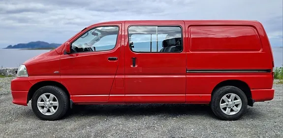 Toyota Hiace 2006 photo 5