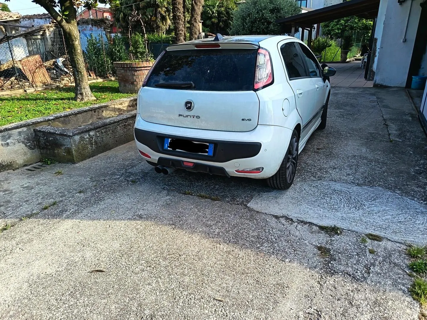 Fiat Punto Evo 2011 photo 4