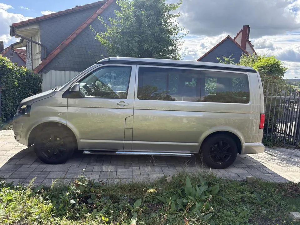 Volkswagen T5 California