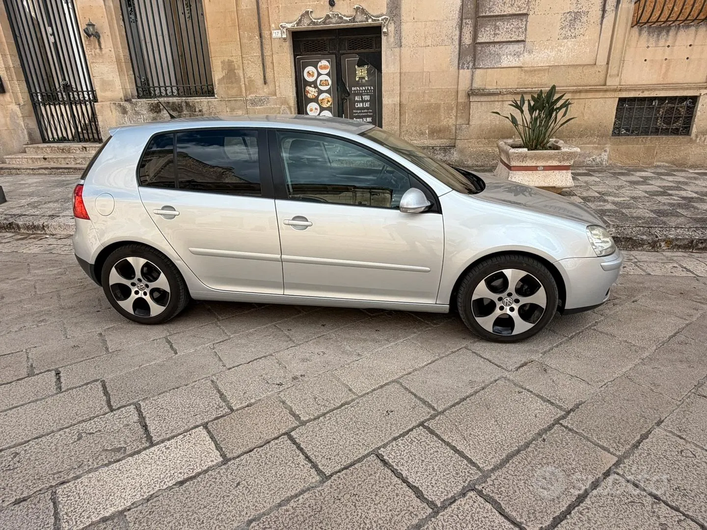 Volkswagen Golf 2007 photo 2