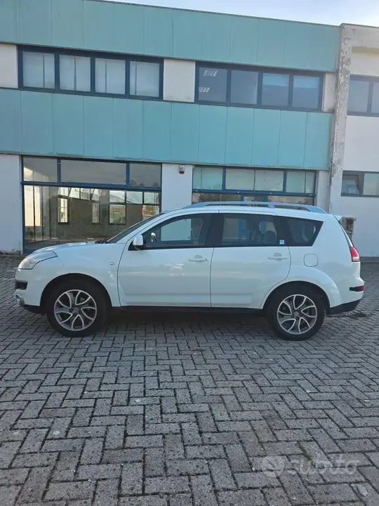 Citroen C-Crosser 2010 photo 4