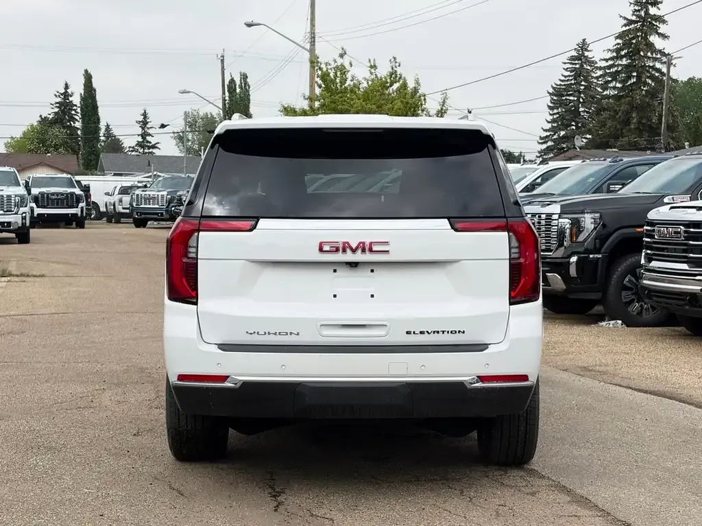 GMC Yukon Xl 2026 photo 4