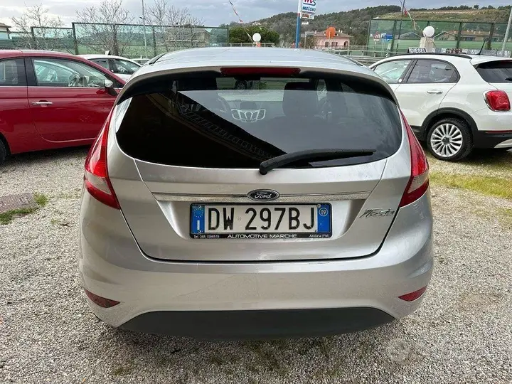 Ford Fiesta 2009 photo 5