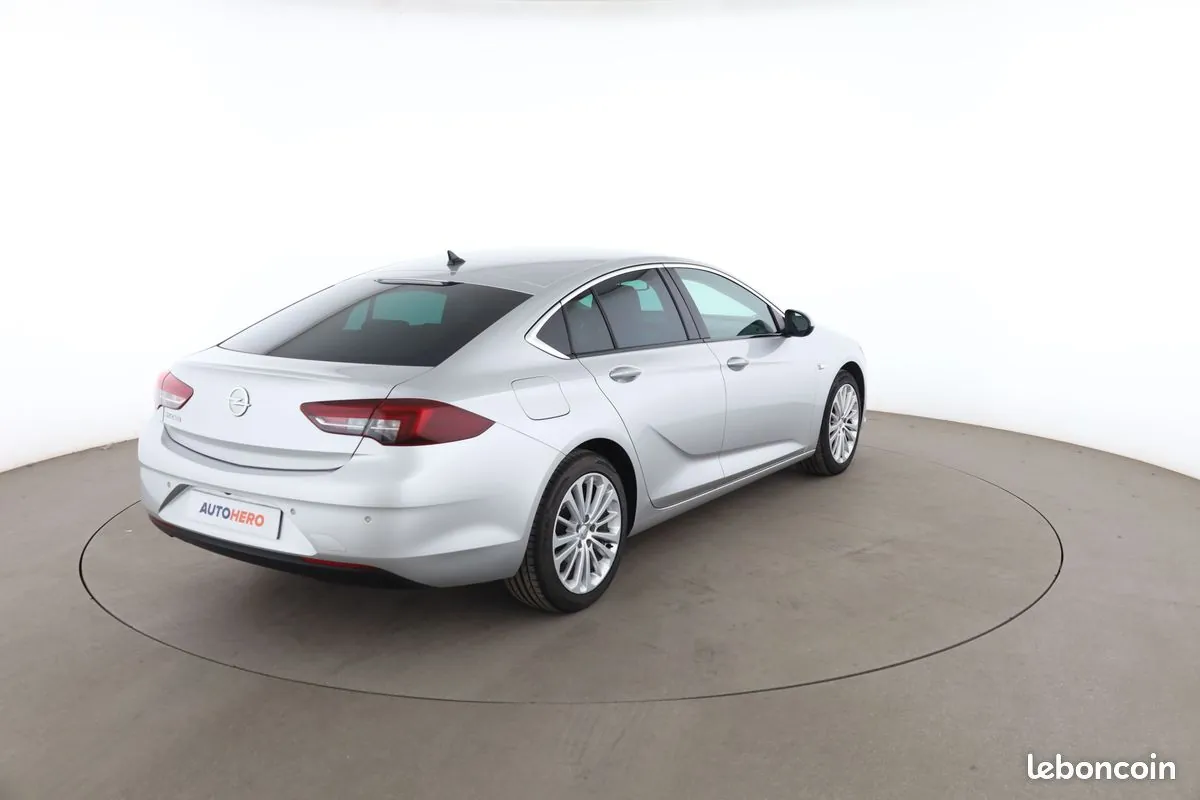 Opel Insignia 2019 photo 3