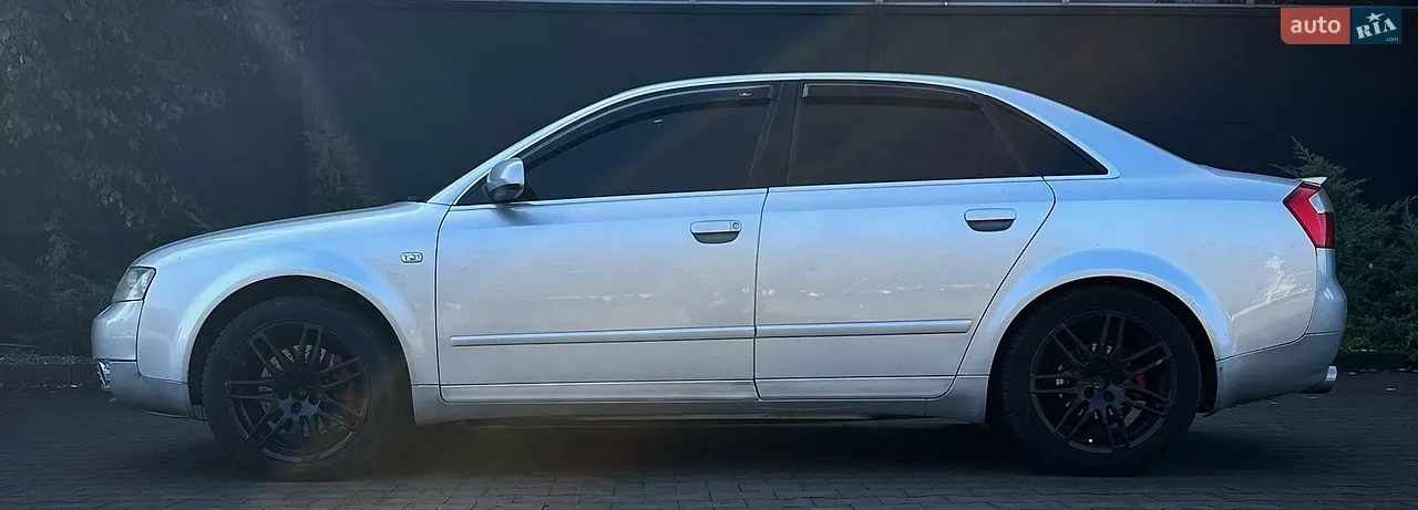 Audi A4 2001 photo 3