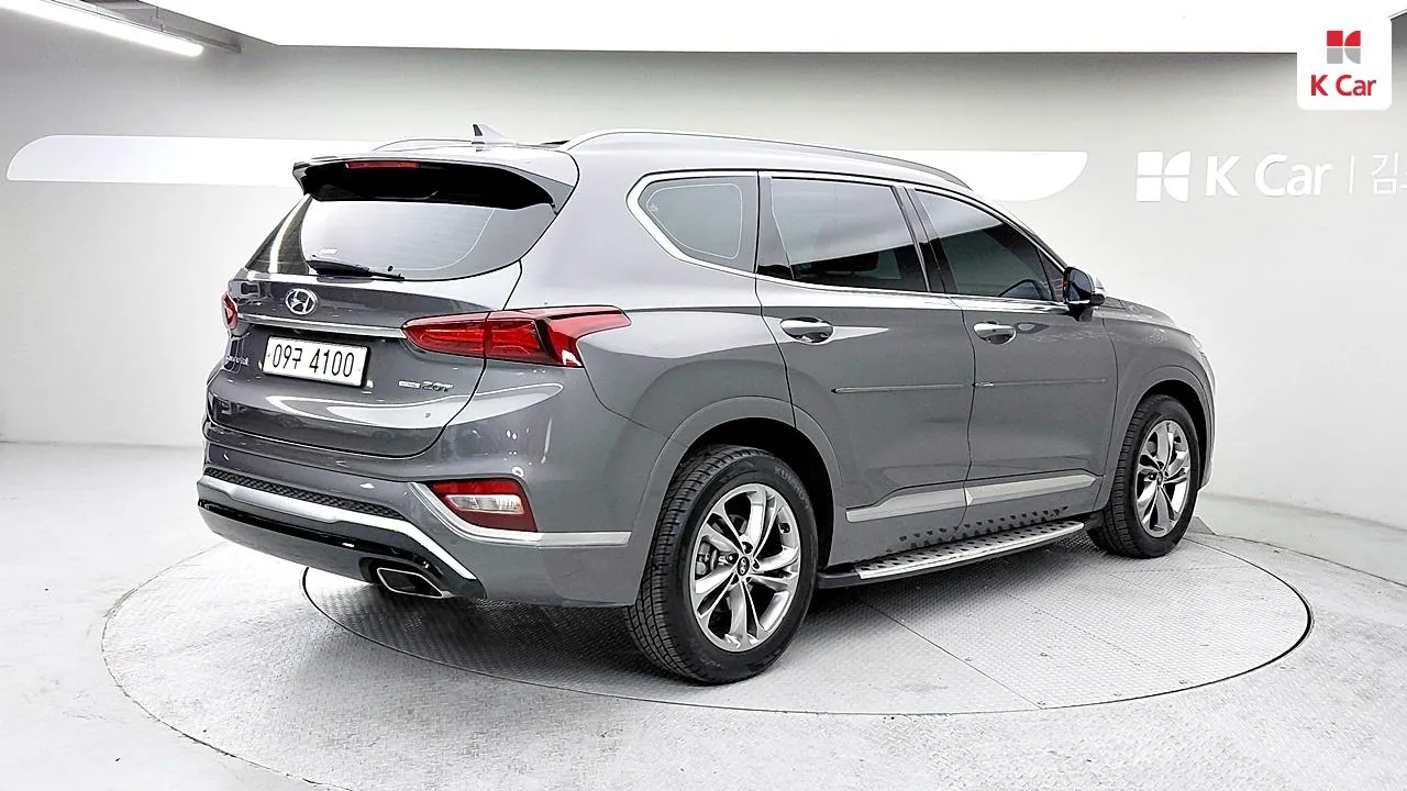 Hyundai Santa Fe 2019 photo 4