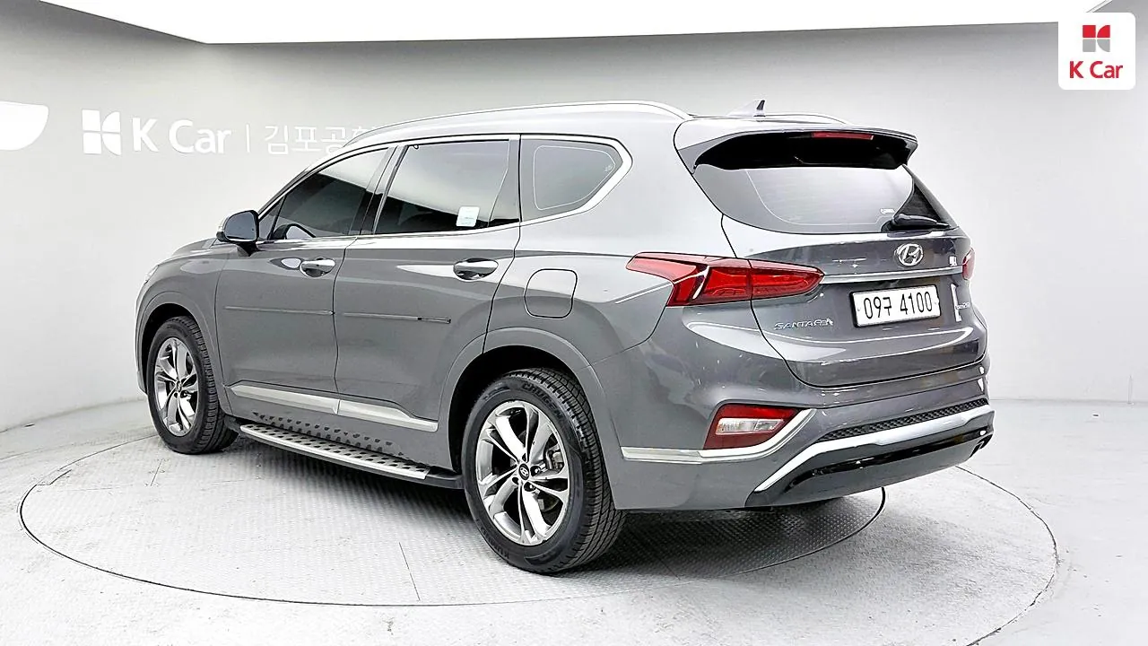 Hyundai Santa Fe 2019 photo 2