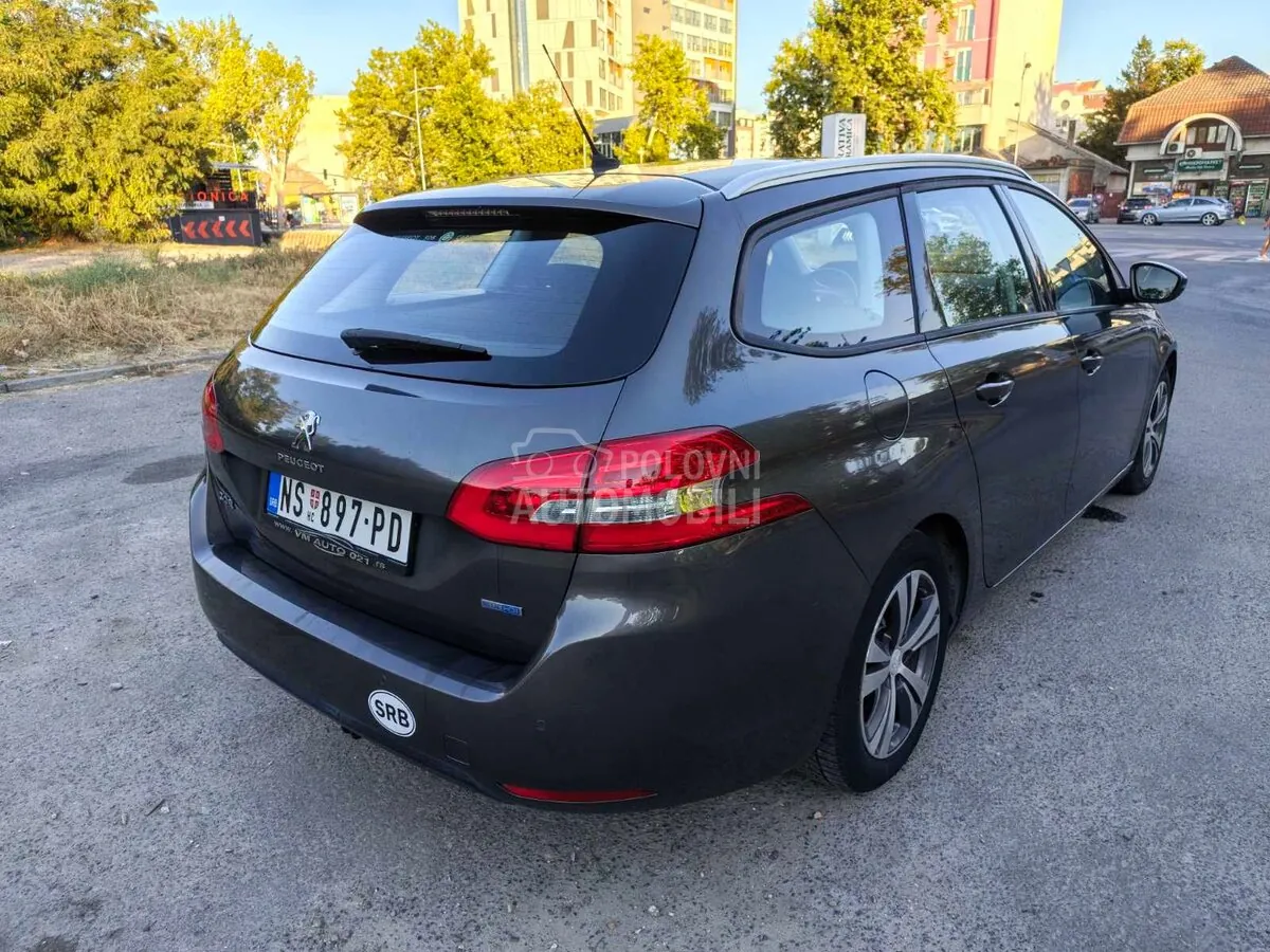 Peugeot 308 2014 photo 4