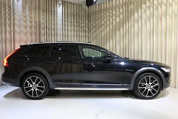 Volvo V90 Cross Country 2020 photo 3