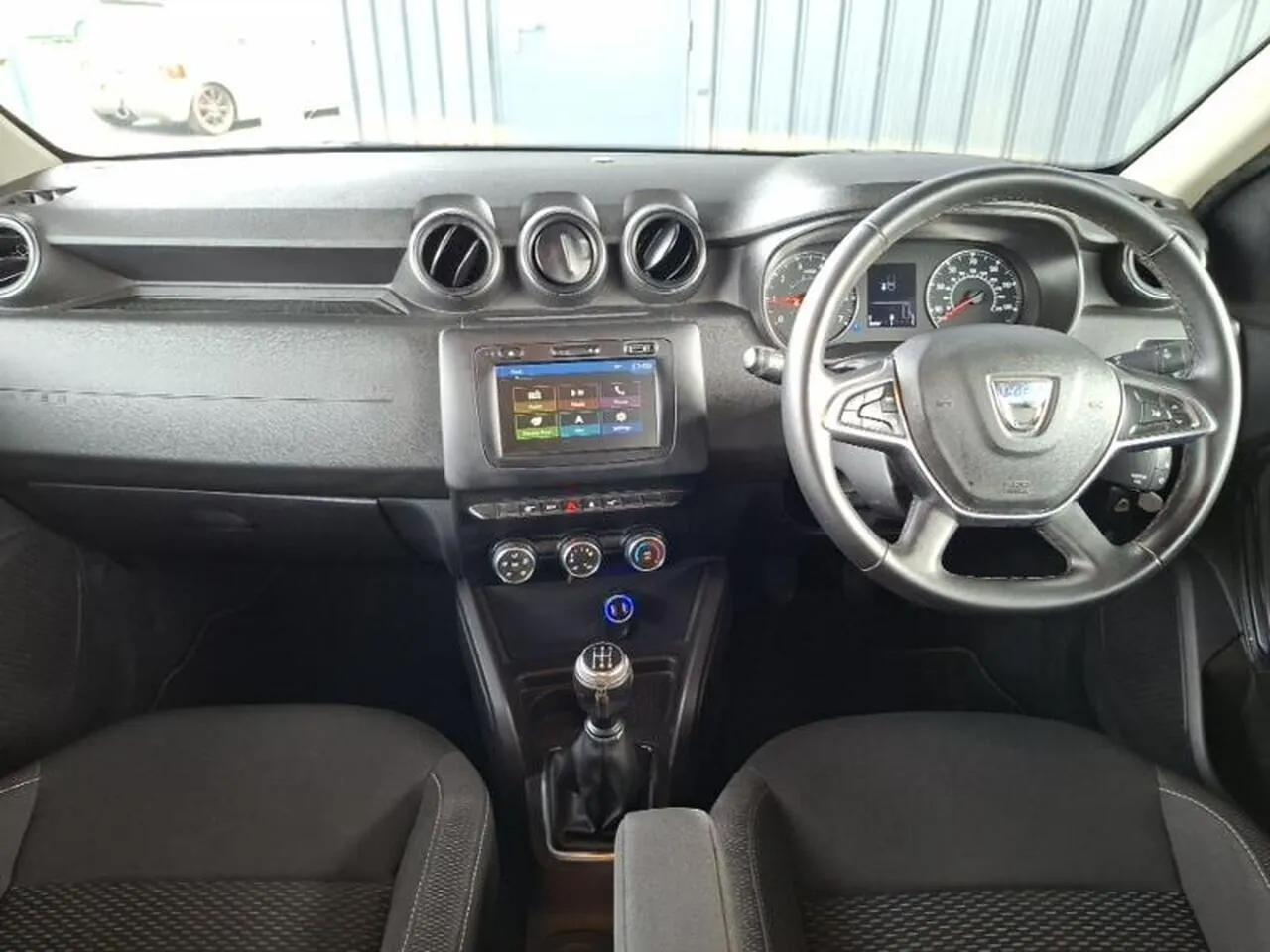 Dacia Duster 2019 photo 3