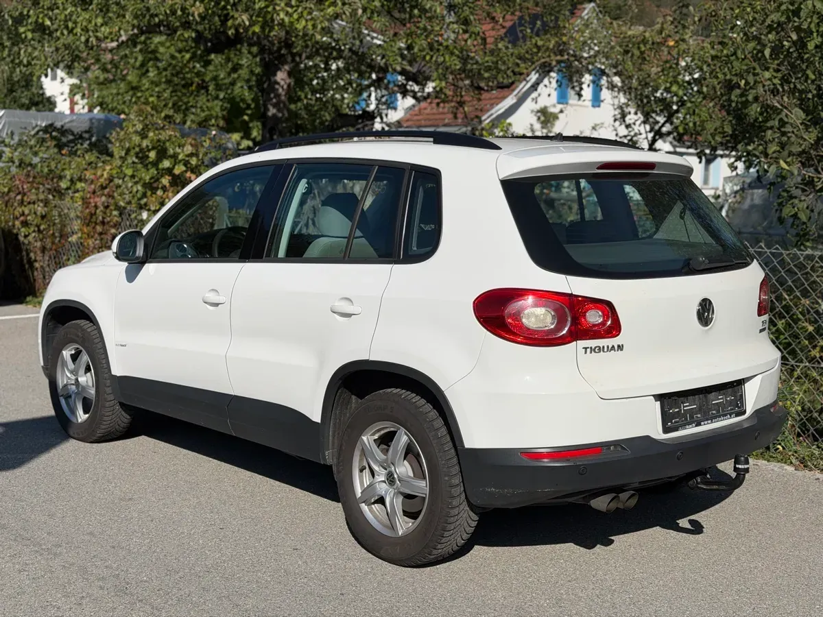 Volkswagen Tiguan 2011 photo 3