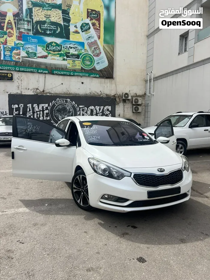 Kia K3 2014 photo 3