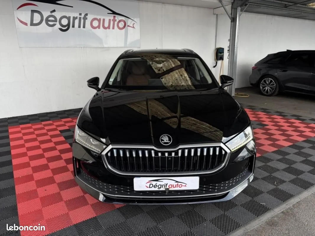 Skoda Superb 2024 photo 2