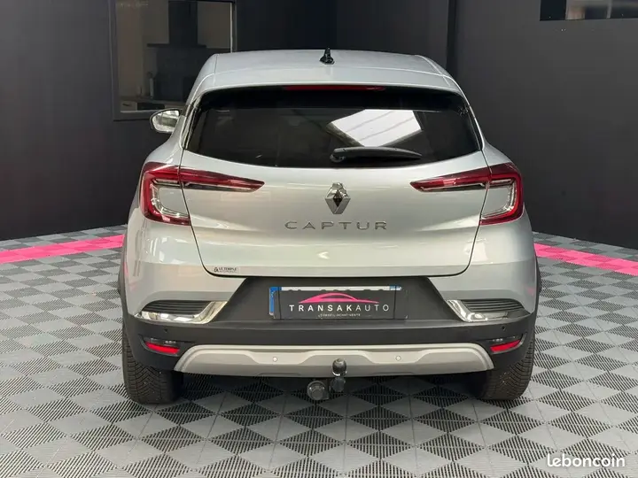 Renault Captur 2023 photo 4