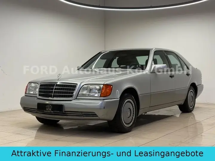 Mercedes-Benz S 320