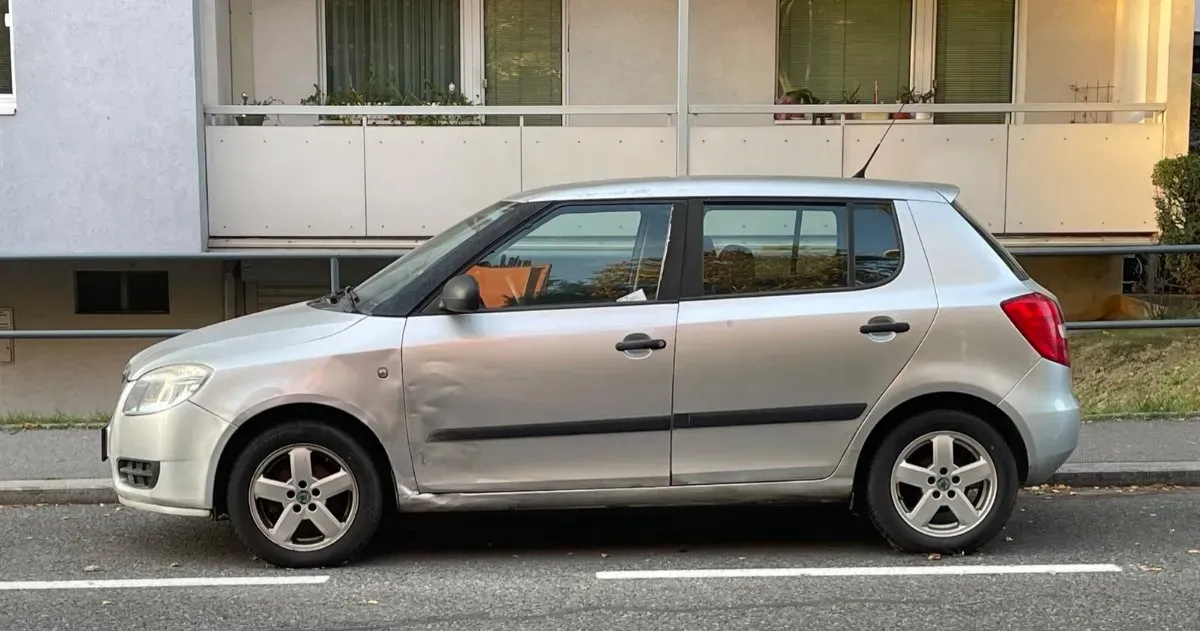 Skoda Fabia 2009 photo 3