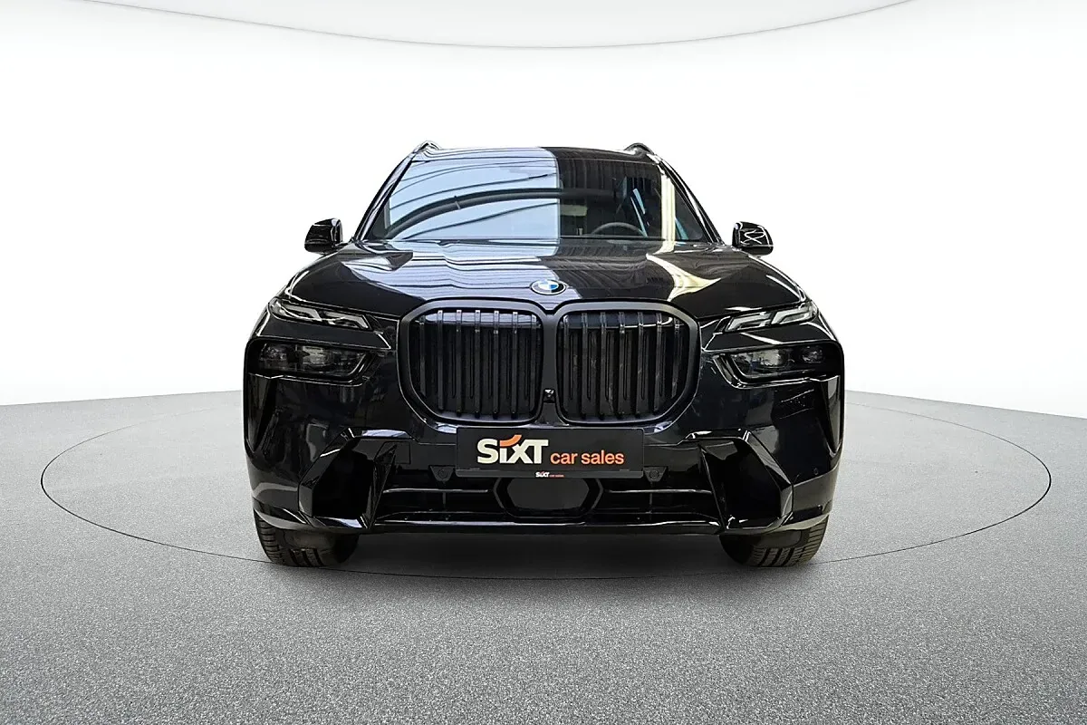BMW X7 2025 photo 2