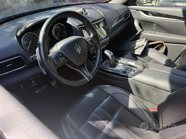 Maserati Levante 2021 photo 3