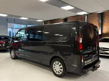 Opel Vivaro 2016 photo 3