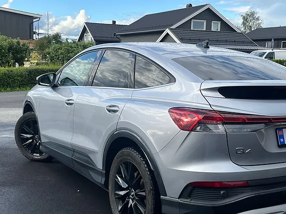 Audi Q4 E-Tron 2022 photo 2
