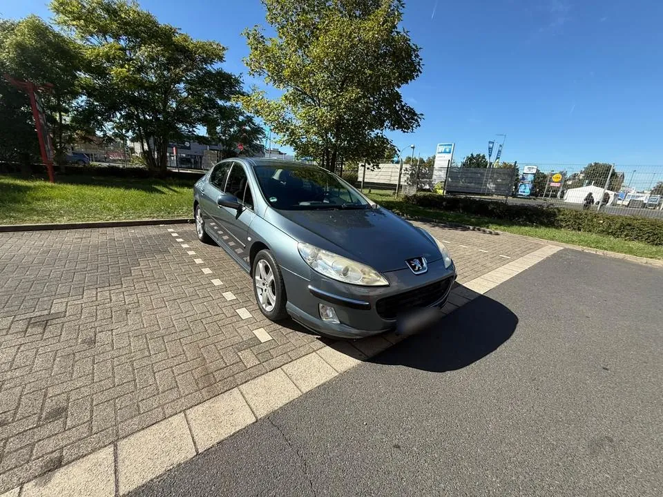 Peugeot 407