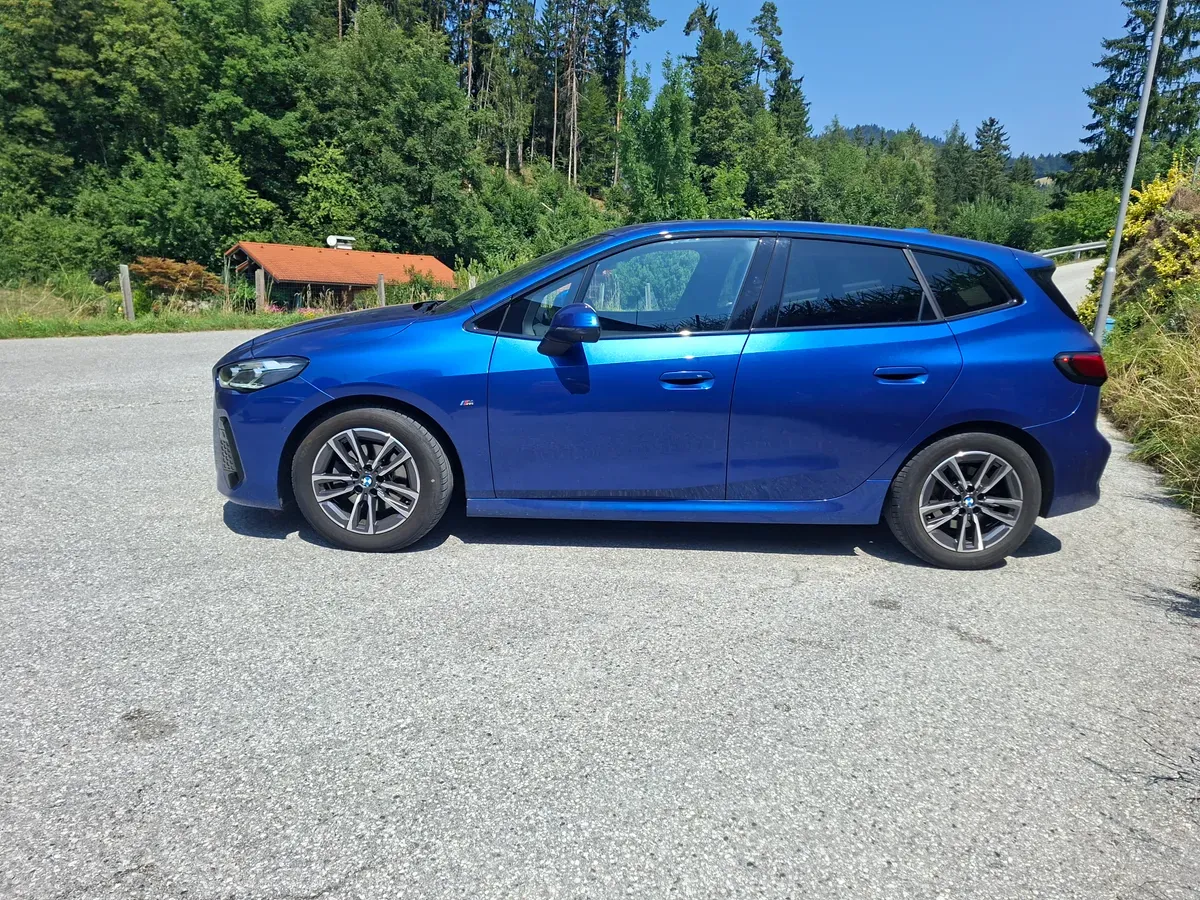 BMW 2 Series 2022 photo 3