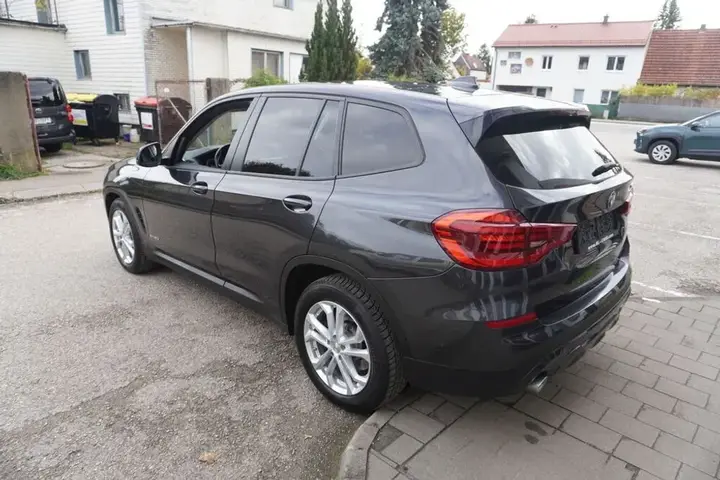 BMW X3 2018 photo 3