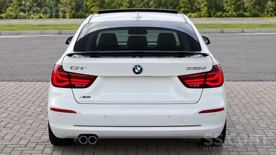 BMW 330D 2017 photo 3