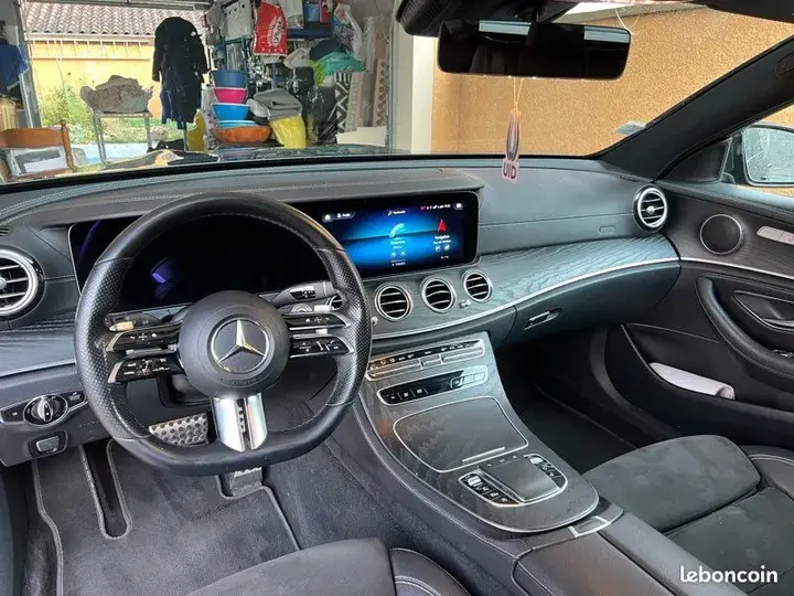 Mercedes-Benz E-Class 2021 photo 3