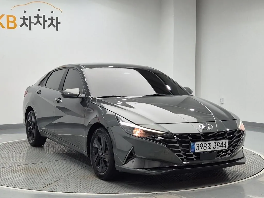 Hyundai Avante 2023 photo 4