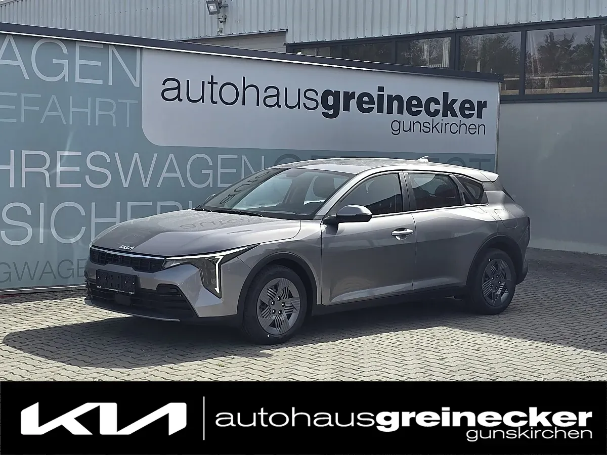 Kia K4